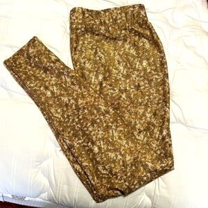 LIVI ACTIVE LEGGINGS 14/16 GOLD, SILVER AND WHITE SHIMMER EXCELLENT CONDITION